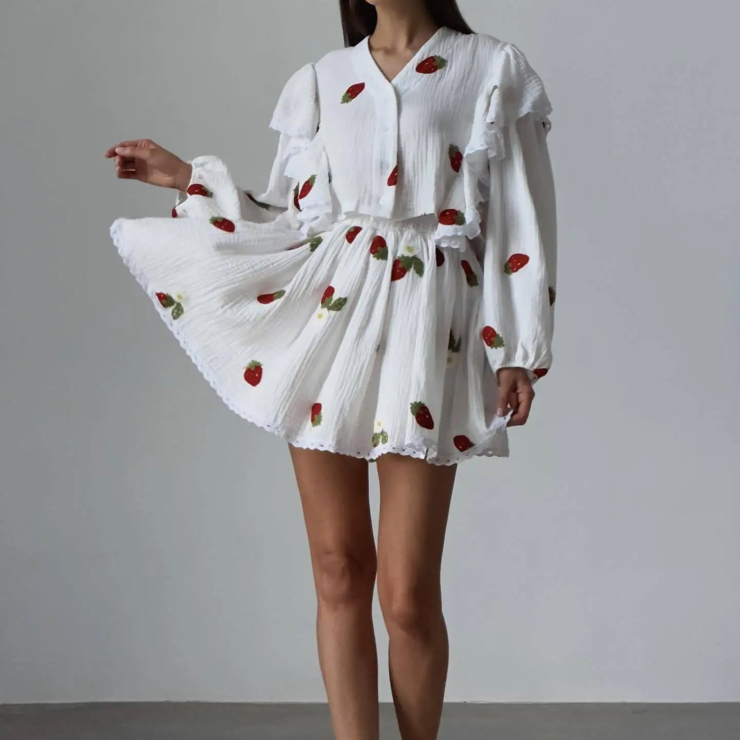 Zomerse Geprinte V-hals Jurk met Elegante Flow - Derry