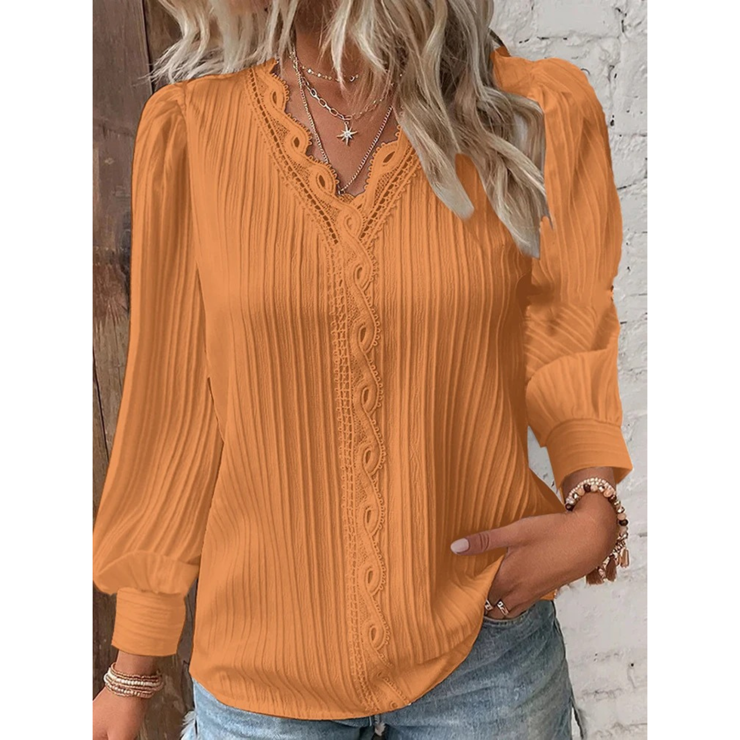 Dames Blauwe Elegante Gevoerde Kantblouse met V-Hals | Stijlvol en Comfortabel - Rinda