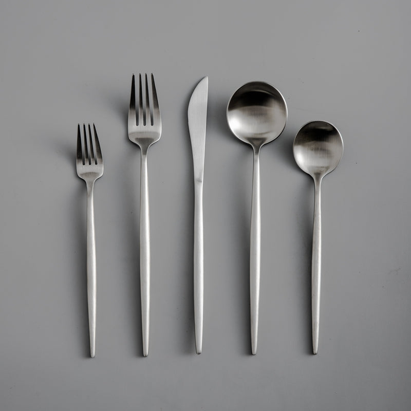 Lilac - Minimalistisch bestek set - Titanium en goud