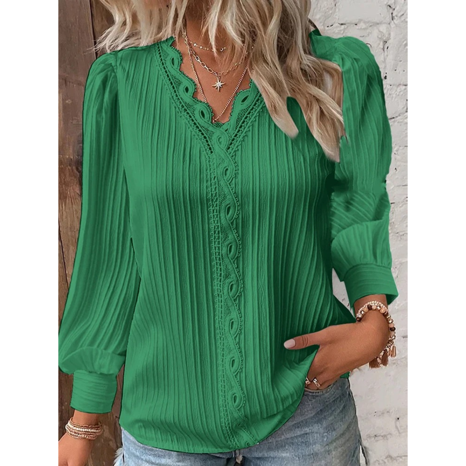 Dames Blauwe Elegante Gevoerde Kantblouse met V-Hals | Stijlvol en Comfortabel - Rinda