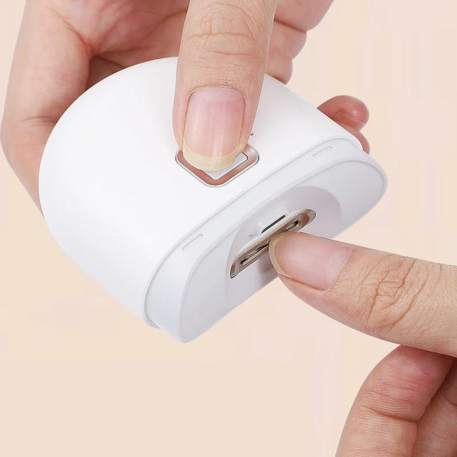 Elektrische nagelknipper met zaklamp functie - Nailan