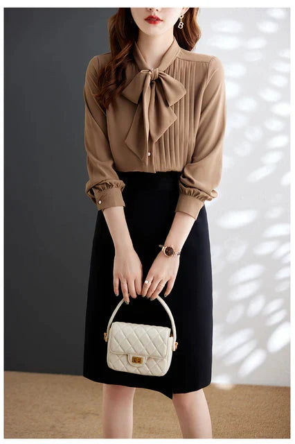 Elegante Bloes met Knoopstrik - Melie