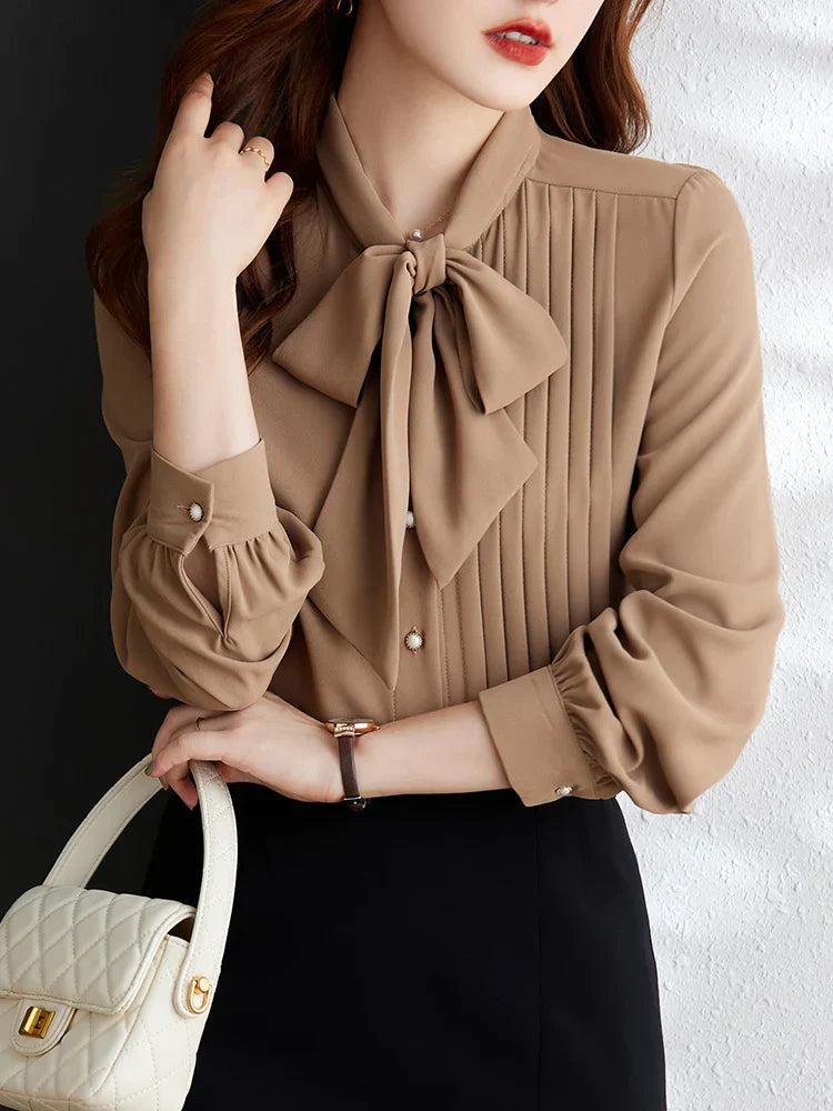 Elegante Bloes met Knoopstrik - Melie