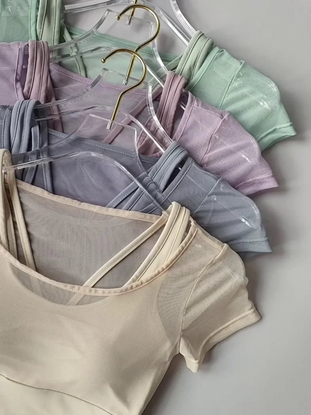 Dames Gewatteerde Yoga & Pilates Top | Ademend, Sneldrogend & Ondersteunend - Farah