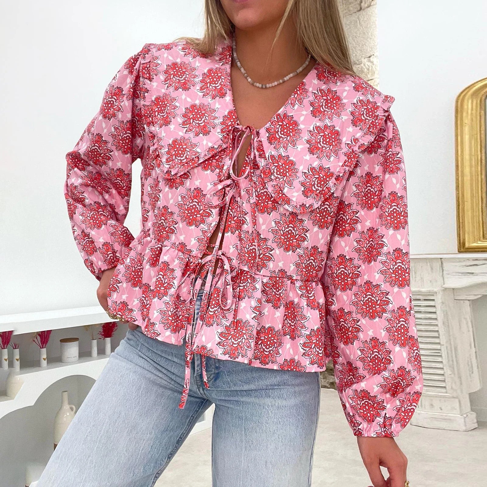 Blouse met Bloemenprint in Babydoll Stijl | Licht & Vrouwelijk voor de Lente - Inayah