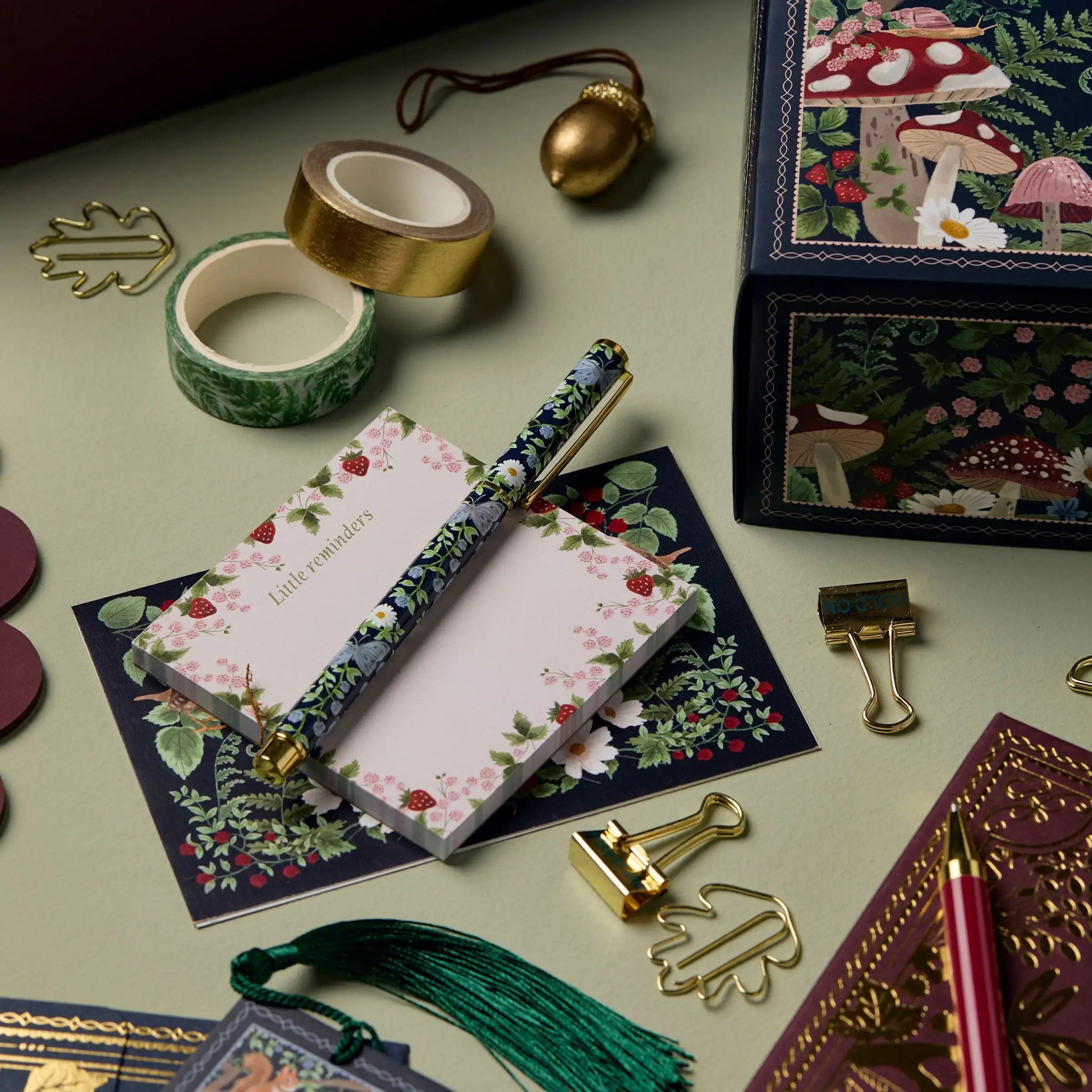 2025 Stationery Advent Kalender | 24 Dagen van Verrassingen voor Creatieve Geesten, Perfecte Kerst Countdown voor Stationery Liefhebbers -  CalenLand