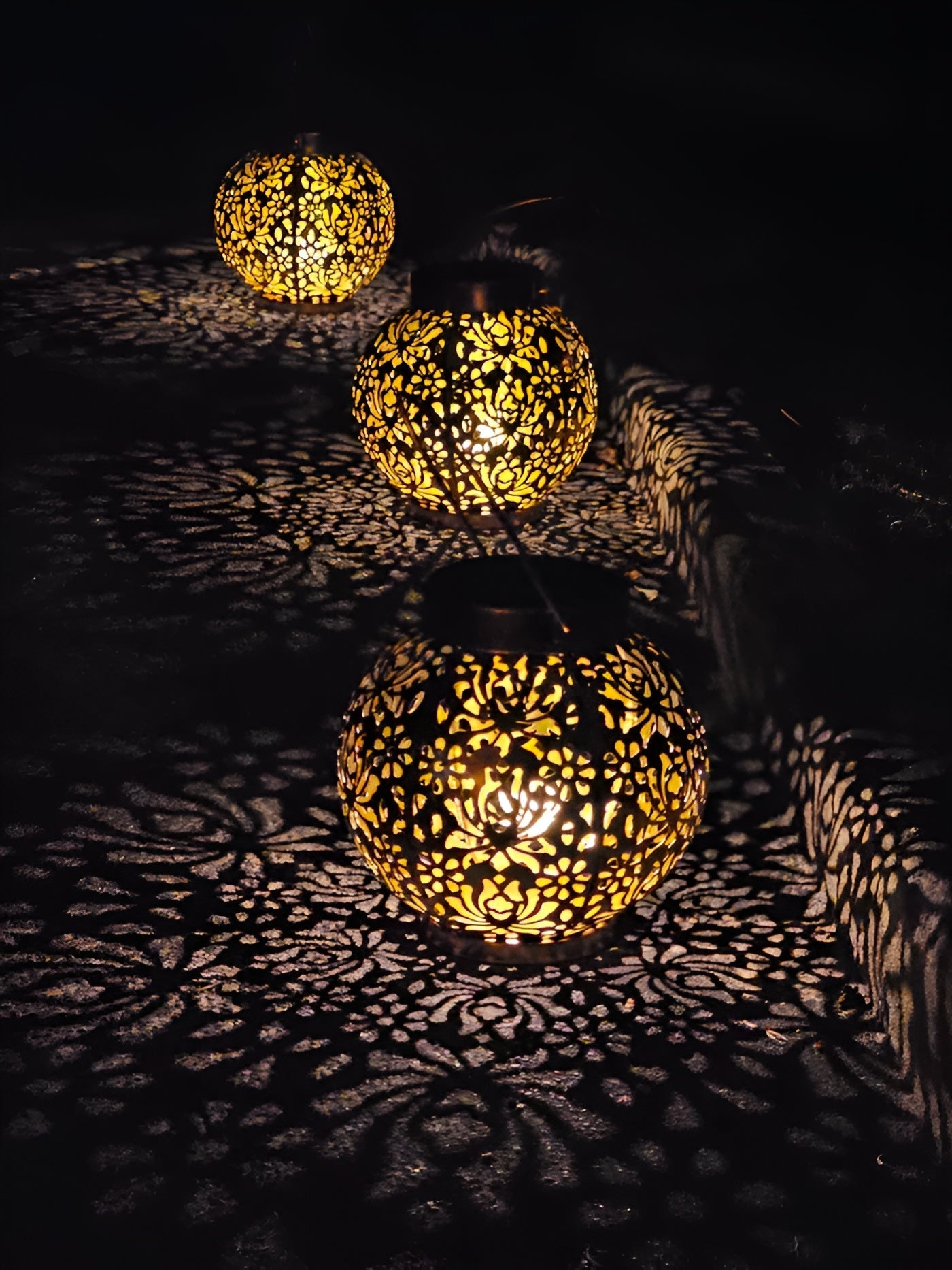 Waterdichte LED solar Tuinhangerlamp - HollowLight