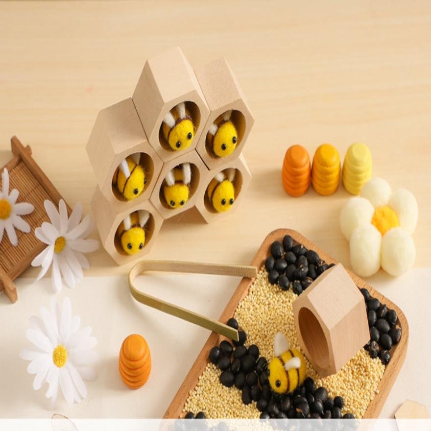 Blooming Montessori houten honingraat speelgoed - HoneyBees